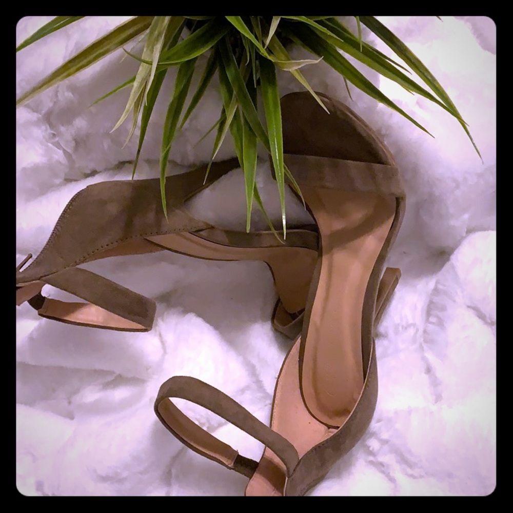 New women’s wild diva stilettos